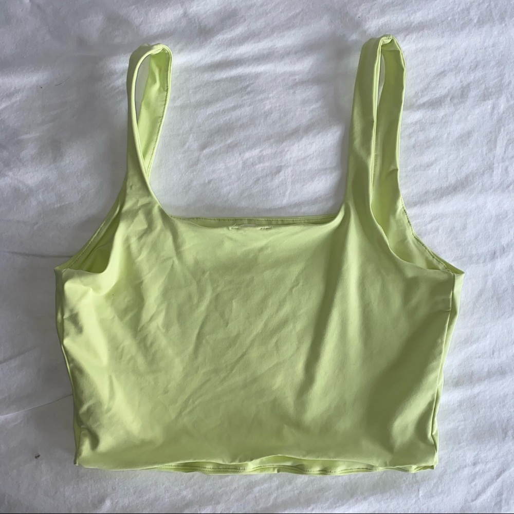 GARAGE GREEN TANK TOP